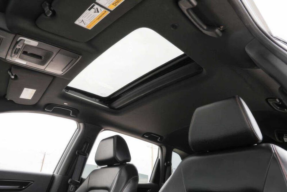 Honda CR-V Hybrid Sport Touring      2023