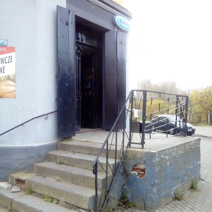 Syndyk sprzeda lokal użytkowy w Krosinie