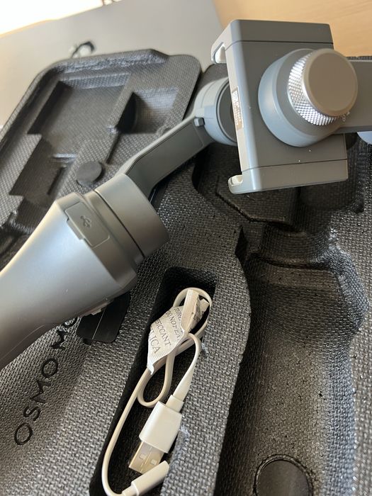 Estabilizador Gimbal DJI Osmo Mobile 2