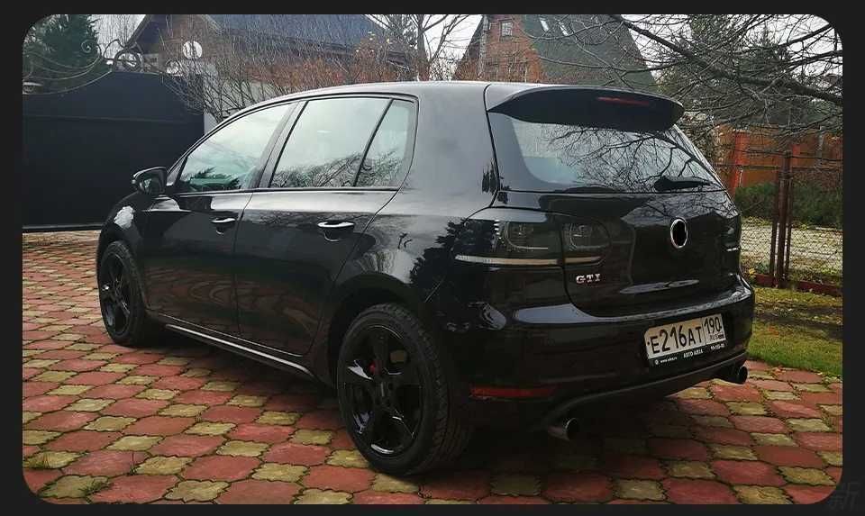 VW Golf 6 R20 2009–2012 Lampy Tylne LED z Dynamicznym Kierunkiem