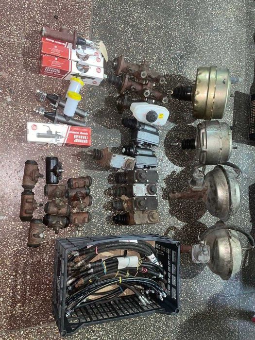 Вакуум, главный тормозной ,гол. сцепления газ52 газ53 ,газ66 ,газ3307