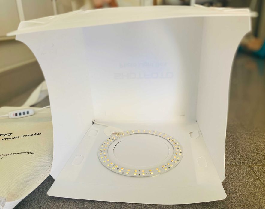 Mini Estúdio Fotográfico LED Dobrável – Como Novo