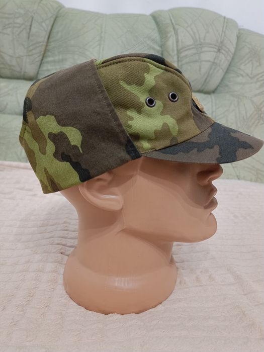 Кепка милитари с кокардой армии Чехии