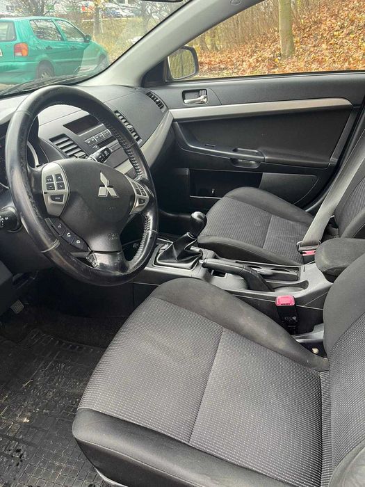 Mitsubishi Lancer Sportback 1.8 Invite Gdańsk Śródmieście • OLX.pl