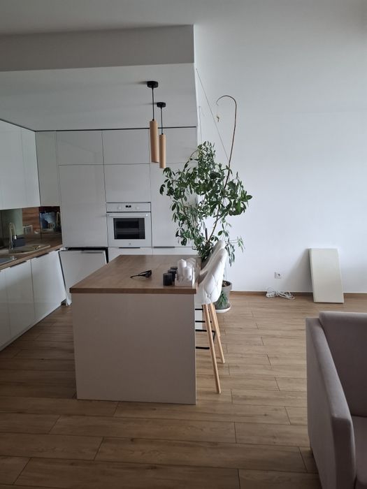 Sprzedam mieszkanie apartament na parterze. Os. Miłosza