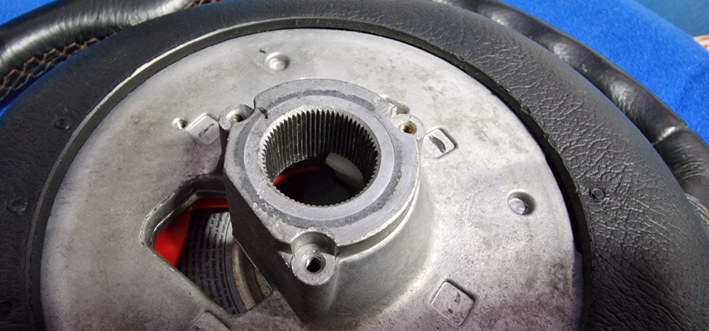 Руль BMW M technic 4 (дорестайлинг)