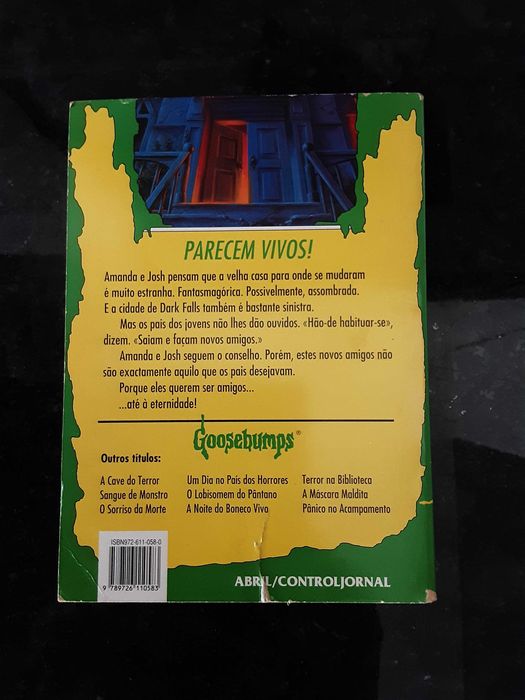 Livro "Arrepios - Volume #1 - Bem-Vindos à Casa da Morte", de RL Stine