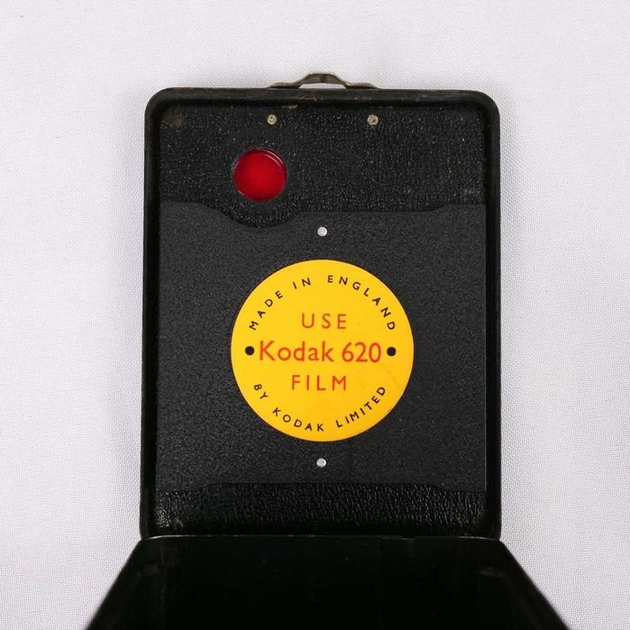 Máquina fotográfica Kodak Brownie Six-20 Model C