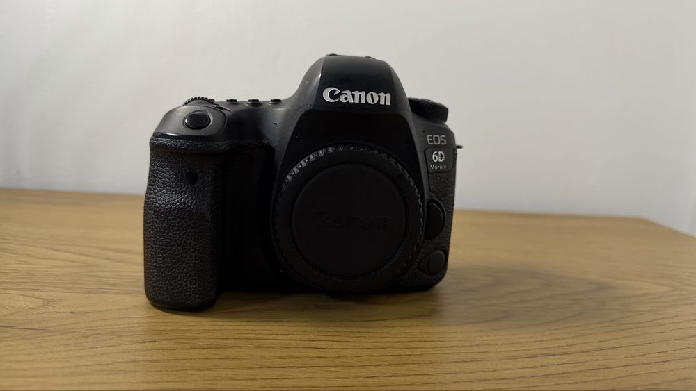 Canon EOS 6D Mark II Body