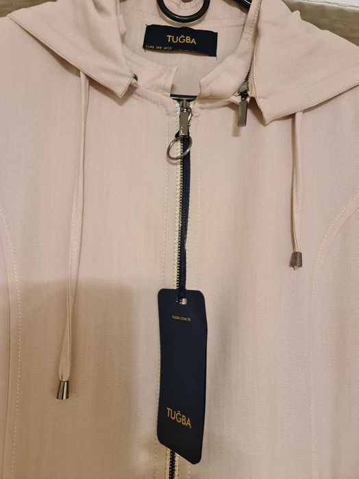 Абая с капюшоном. Женская исламская одежда.