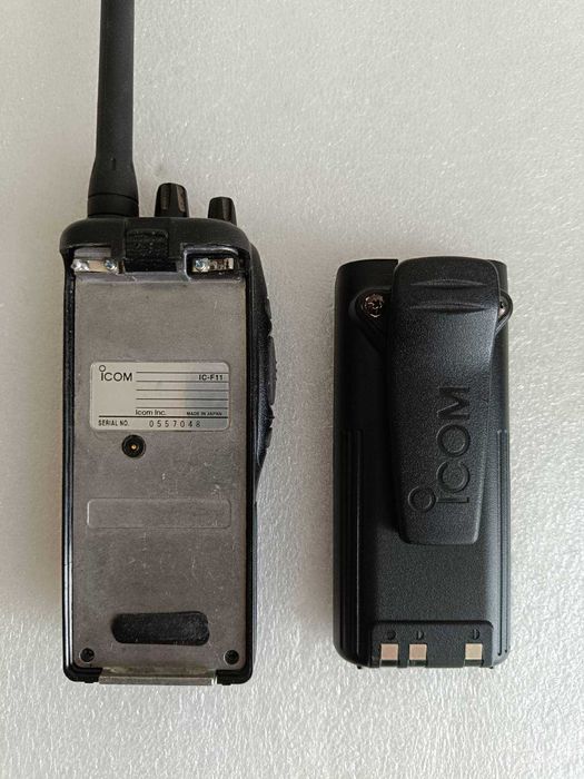 Рация Icom IC-F11 VHF, Готовые к работе . Оригинал. Литиевая батарея.