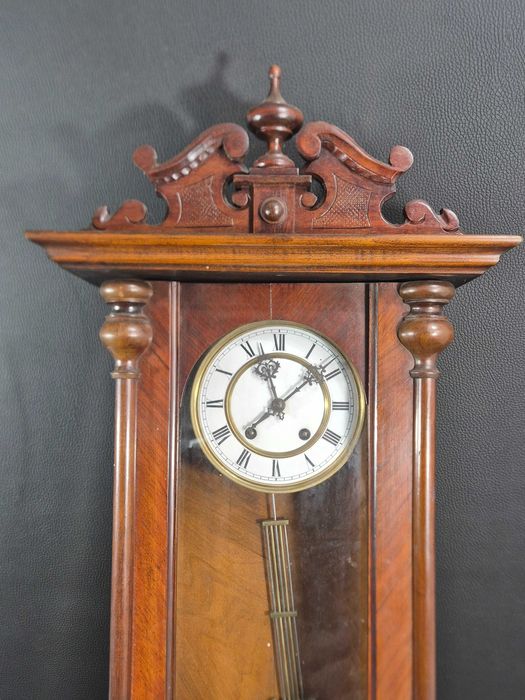 Zegar szafkowy Austriacki Werner Deponirt