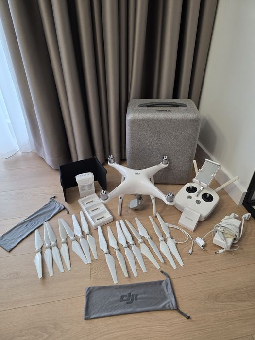 Dron DJI Phantom 4 Pro FULL Zestaw