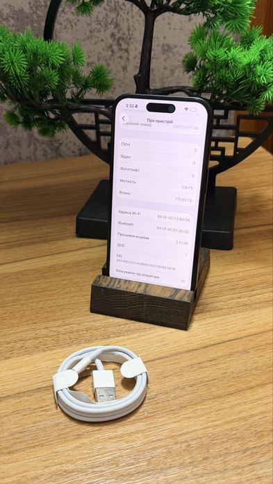 iPhone 16/128 gb в хорошому стані