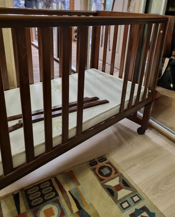 Кроватка veres лд-13, маятник + колесики + матрац