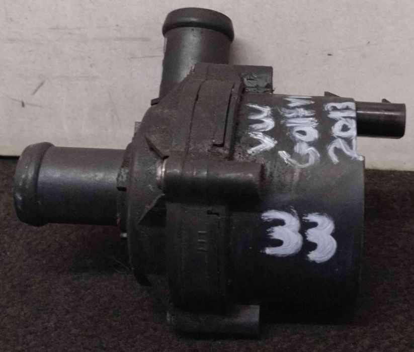 Bomba Água Adicional 5Q0965567 - VW GOLF VII