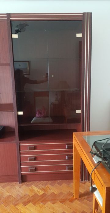 Móvel de sala composto por 3 módulos independentes