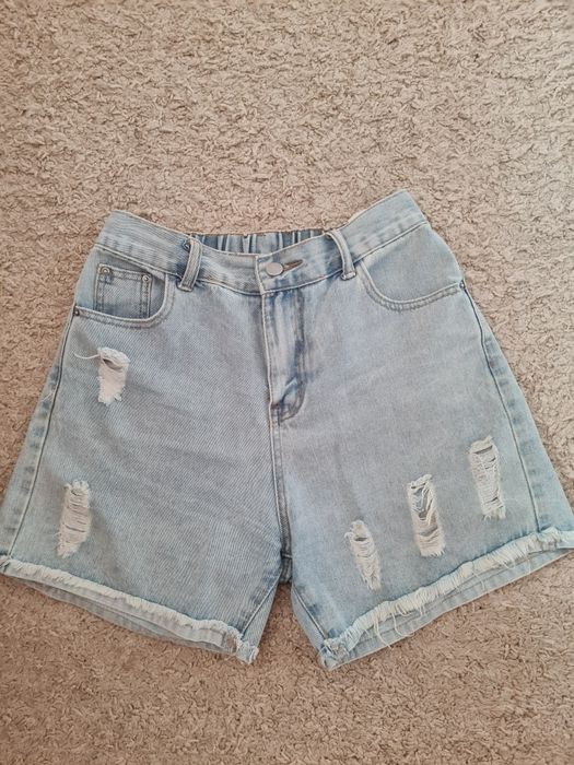 Джинсові шорти М (46 розмір)