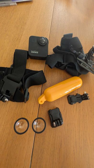 GoPro Max com acessórios