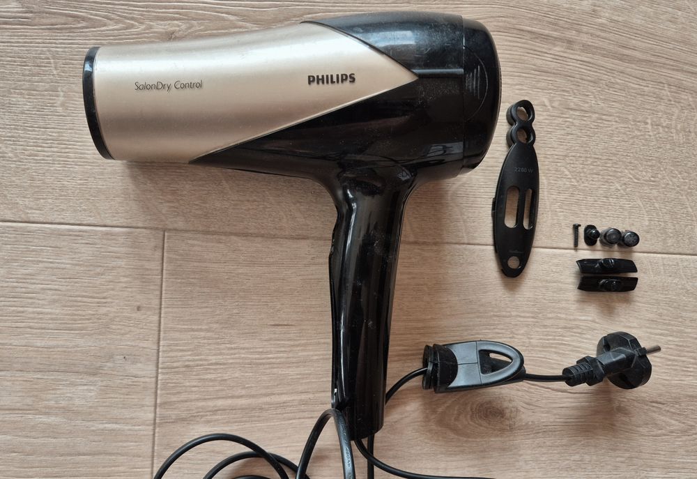 Suszarka PHILIPS 2200W hp8182 dla majsterkowicza Kompletna