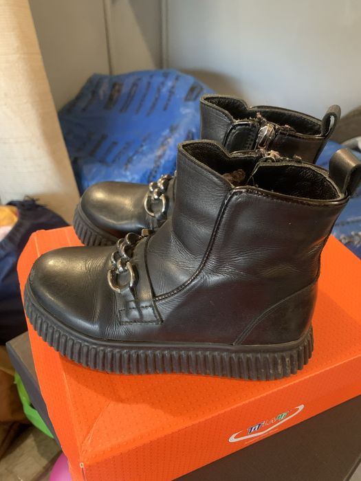 Шкіряне зимове взуття 29 р. для дівчинки