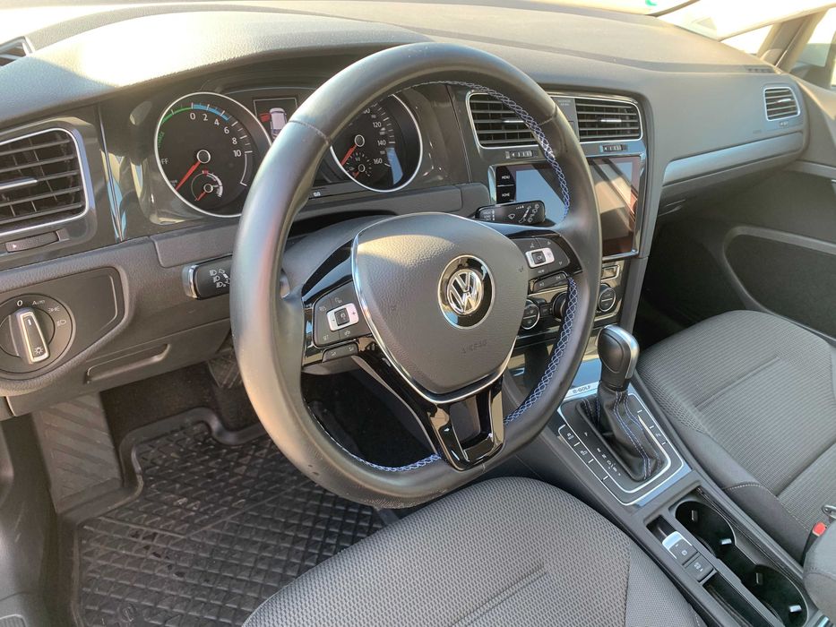 Volkswagen e-Golf 2020