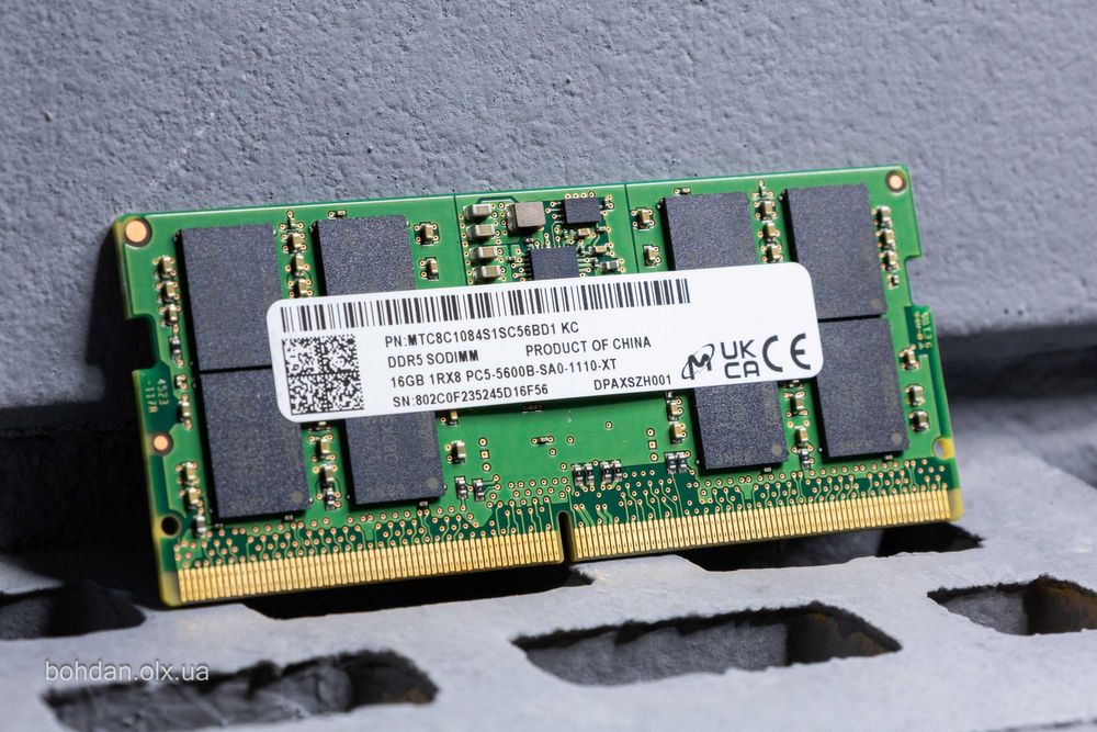 16GB DDR5 5600 MHz SO-DIMM Micron MTC8C1084S1SC56BD1