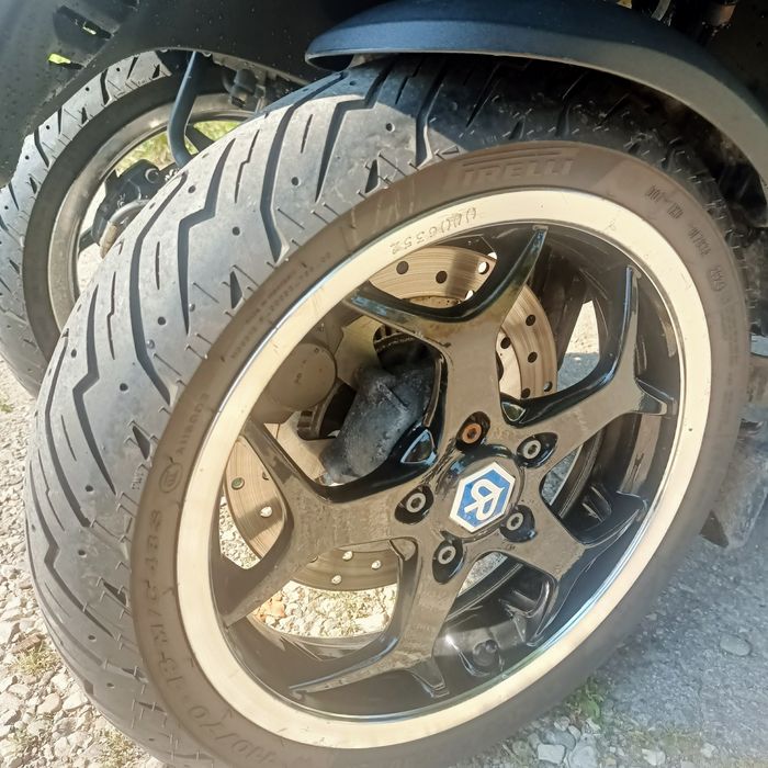 Piaggio MP3 300LT Na kat B