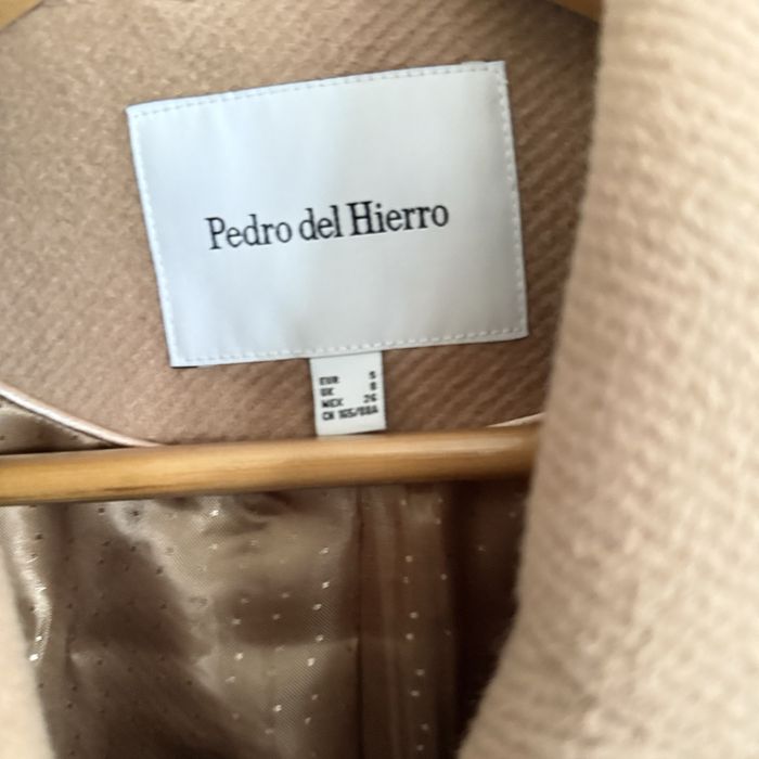 Sobretudo Pedro del Hierro S