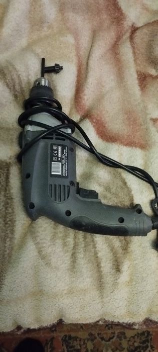 Продам Электро дрель