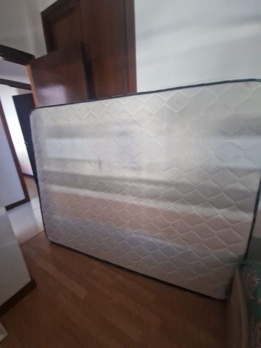 Colchão em Bom Estado