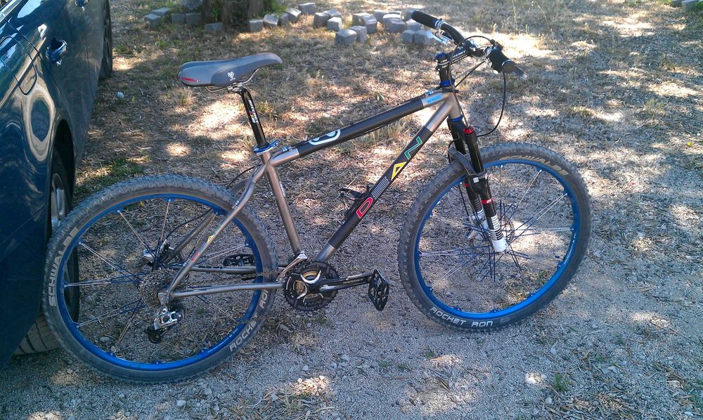 Bicicleta Dean Titanio , importada dos EUA como nova