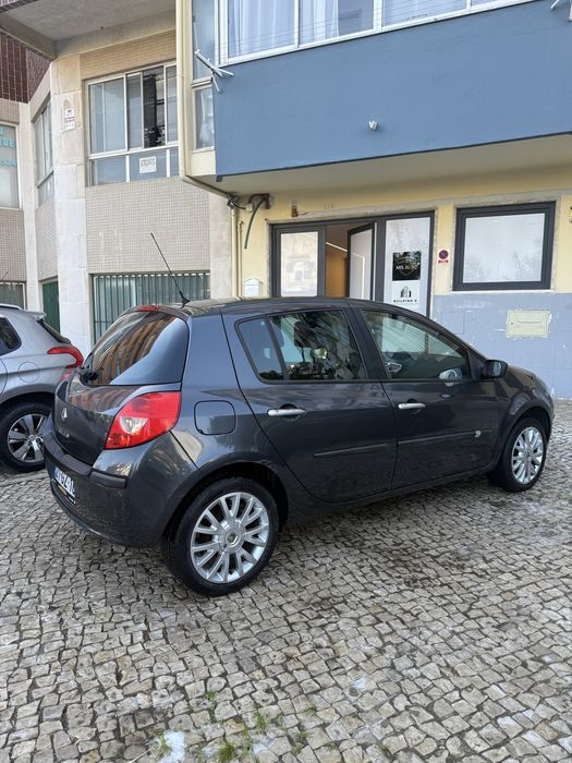 Renault clio 2008