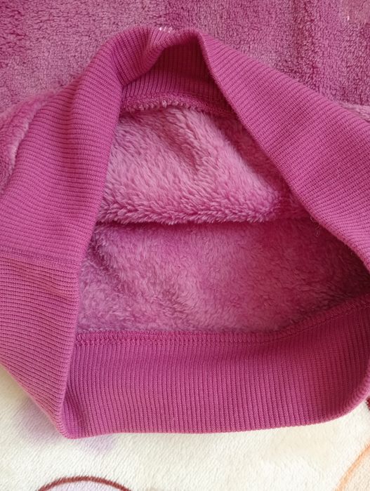 Продам теплу кофту,світер,реглан110 см ріст