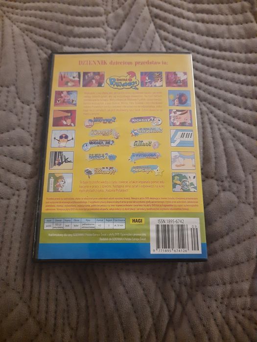 DVD z bajką Rodzina Pytalskich