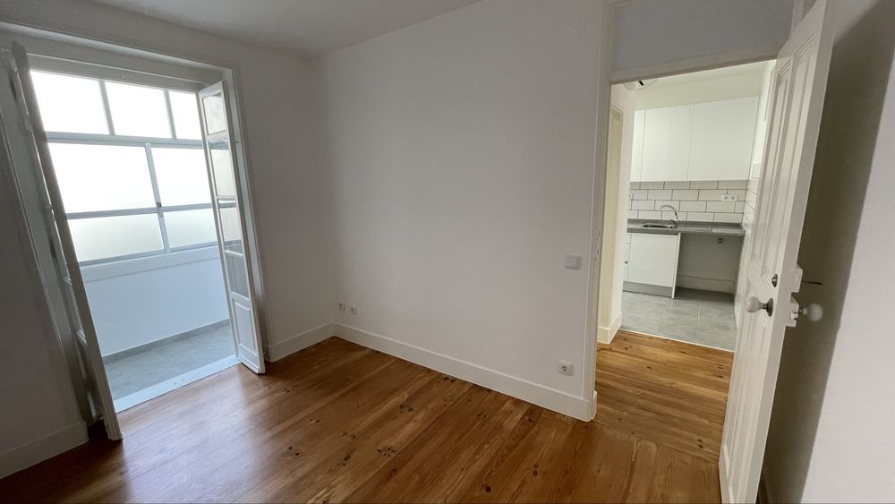 Apartamento em campo de ourique para arrendar