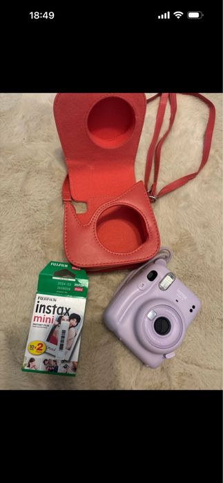 Instax 11 mini fioletowy w zestawie