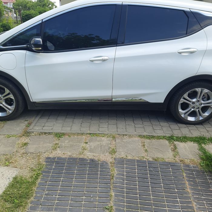 Chevrolet bolt ev