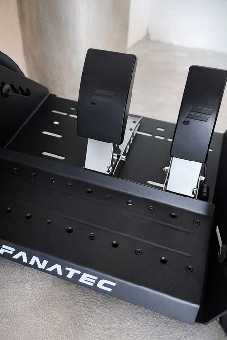 Fanatec GT DD Pro (PlayStation, 5Nm) + Playseat Trophy