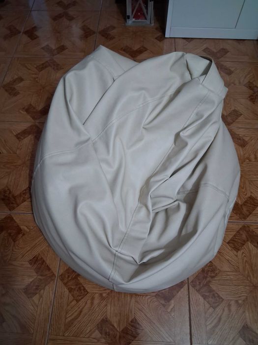 Puff de sala semi novo