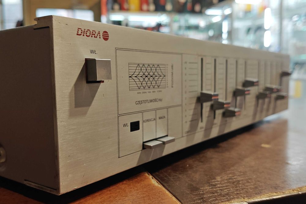 Korektor graficzny Unitra Diora FS-042/ Stan BDB/ Vintage/ Warto!