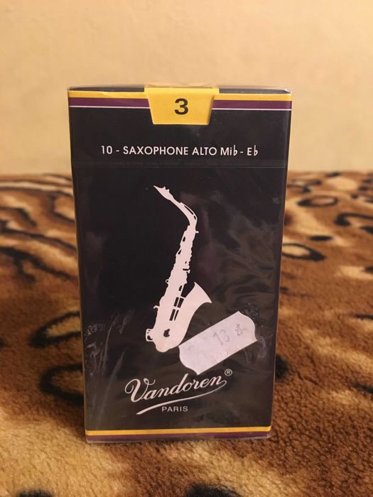 Stroik do saksofonu Vandoren Traditional - 10 szt.