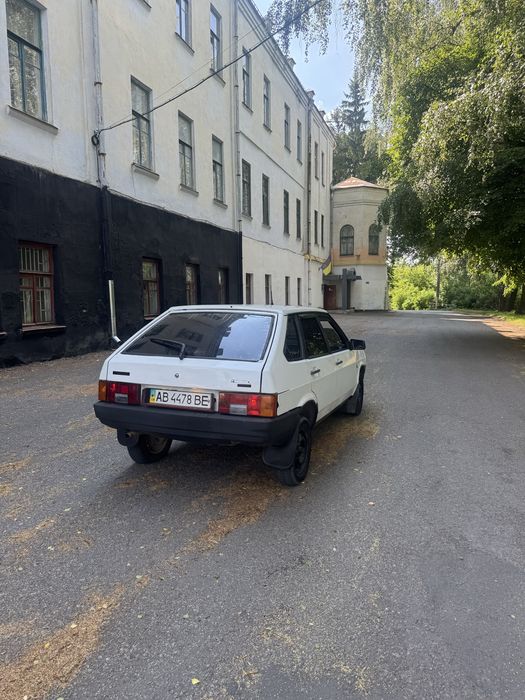 Продам ваз 2109