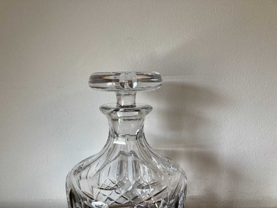 Garrafa de cristal marca Atlantis sem uso