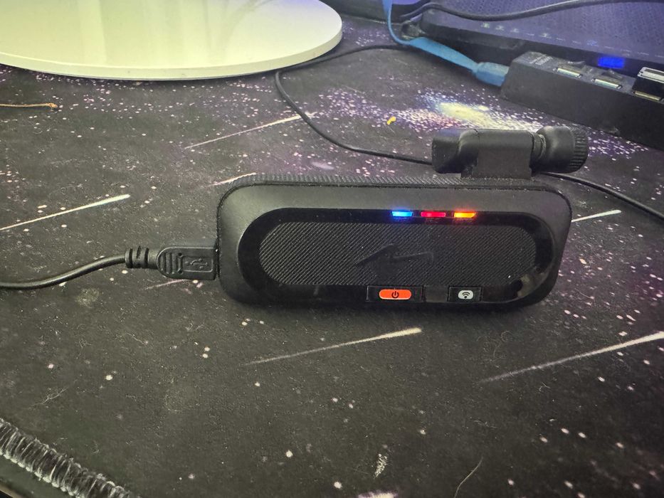 Kamera Premium MiVue J60 czyta fotoradary  full hd