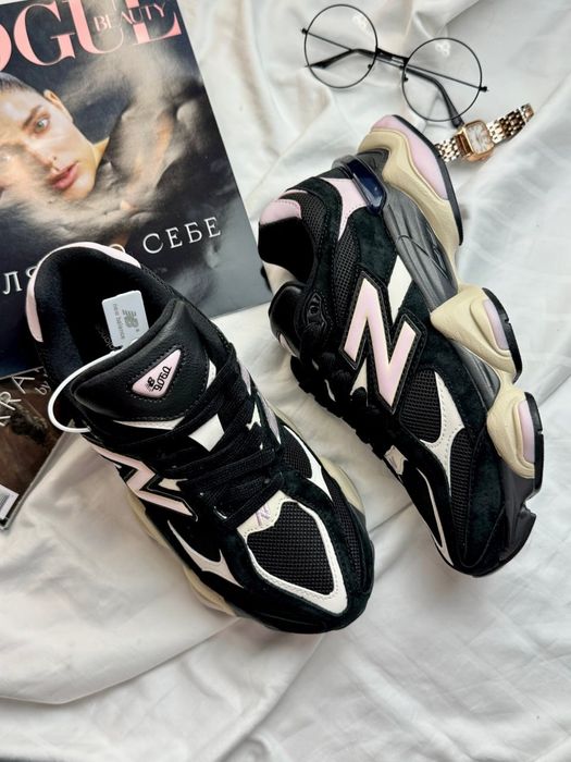 New Balance 9060 Black Pink