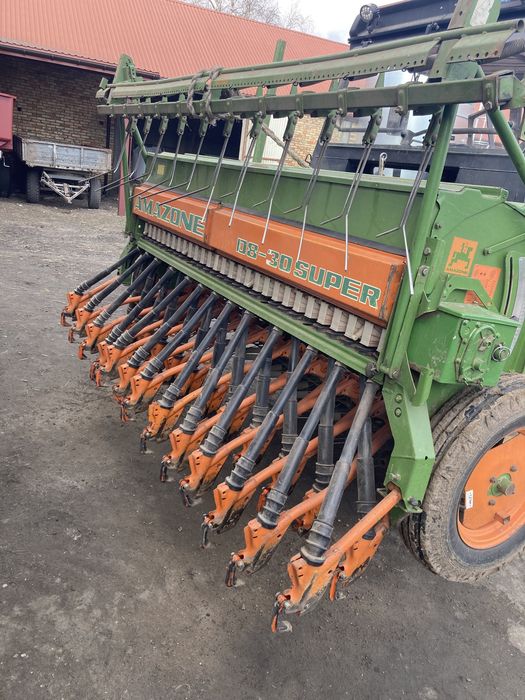 Siewnik Amazone D8