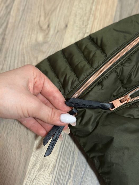 Зимова куртка calvin klein jeans справжній пух