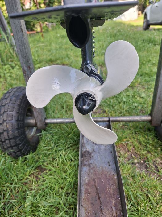 Silnik zaburtowy Yamaha 6km 4t stopa L długa