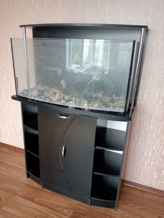 Продам акваріум з тумбою